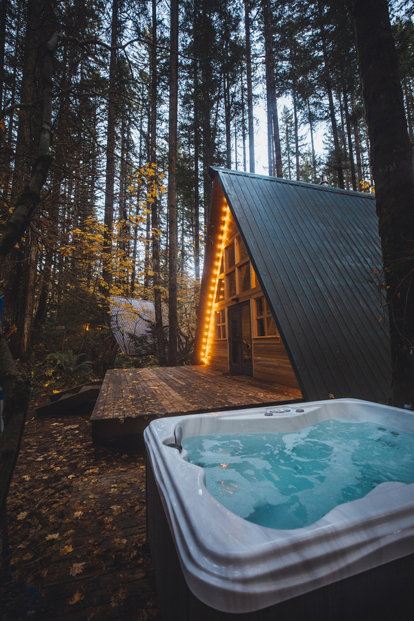 Coolest Airbnb's In The Pacific Northwest - The Globe Wanderers